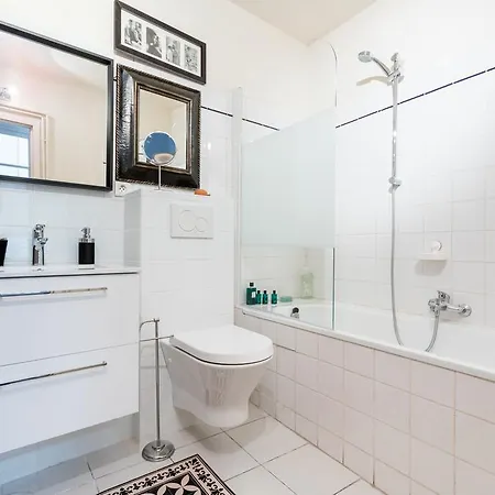 Le Colonial Μονπελιέ