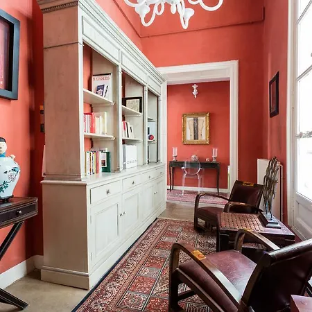 Le Colonial Apartment *